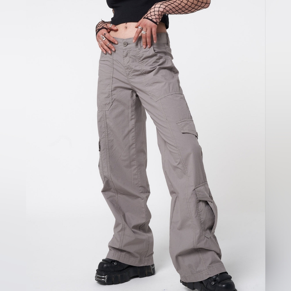 SOLD NWT Minga London Cleo Y2K Grey Cargos